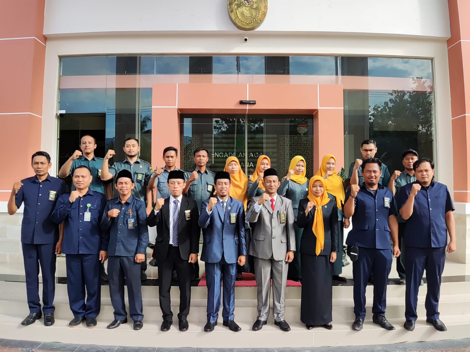 Foto_upacara_sumpah_pemuda_2.jpeg - 208.65 kB