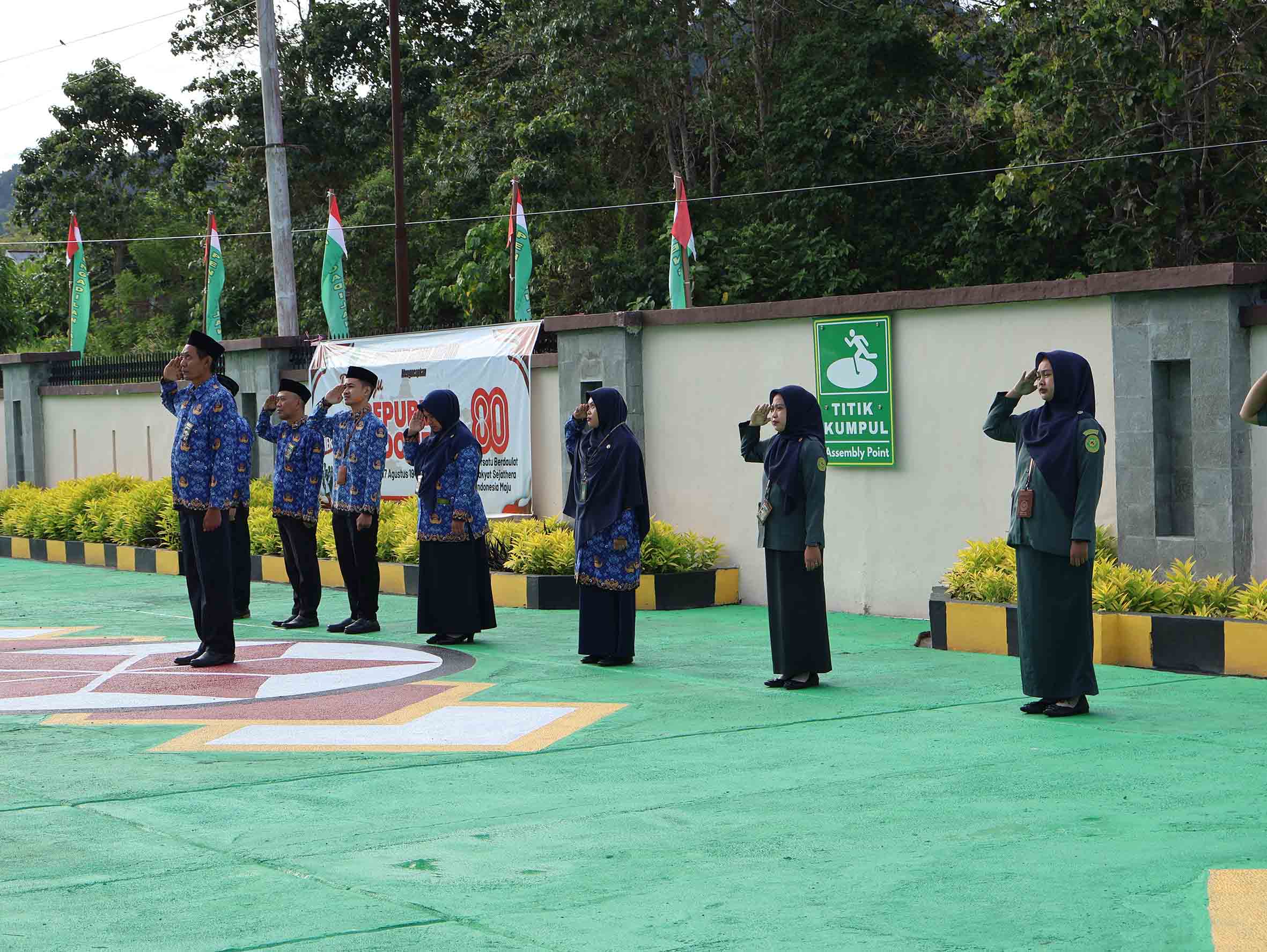 Upacaram HUT RI 2